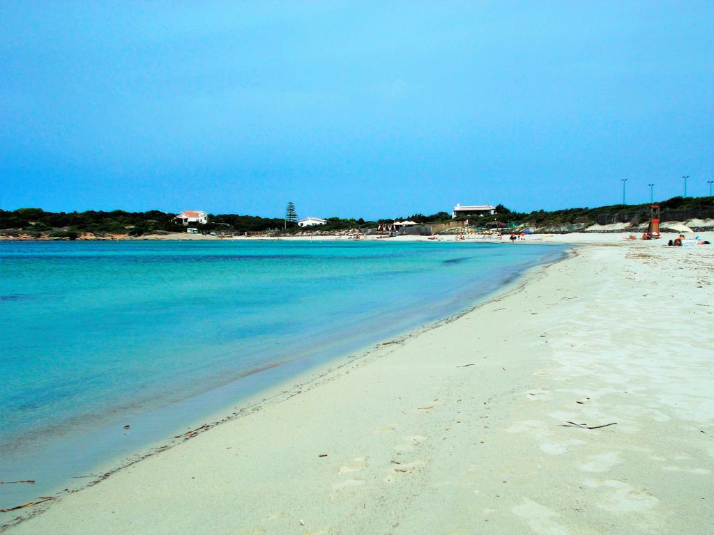 Pineta Spiaggia Grande Calasetta Exteriör bild