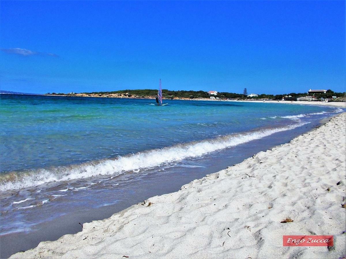Pineta Spiaggia Grande Calasetta Exteriör bild